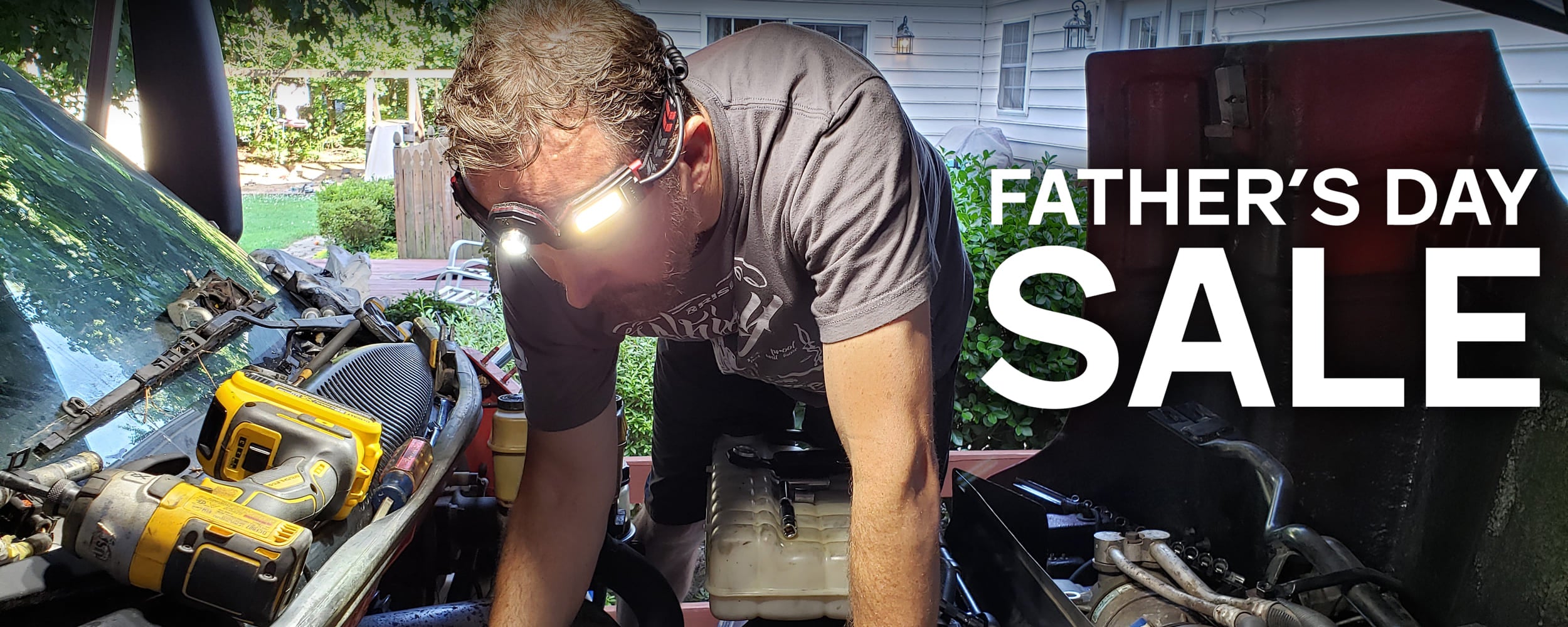 custom-slideshow-image-desktop-block_jBERiK